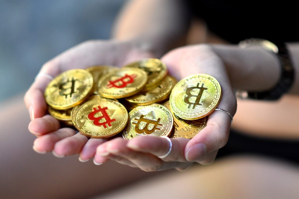 How to invest bitcoin in IRAs for retirement